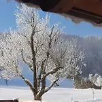 Pfindlhof Bed & Breakfast