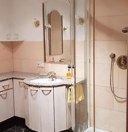 Pfindlhof 3*