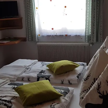 Pfindlhof Bed & Breakfast